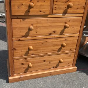 Solid Pine old school 2/3 chest of drawers with TNG back and TNG drawers
