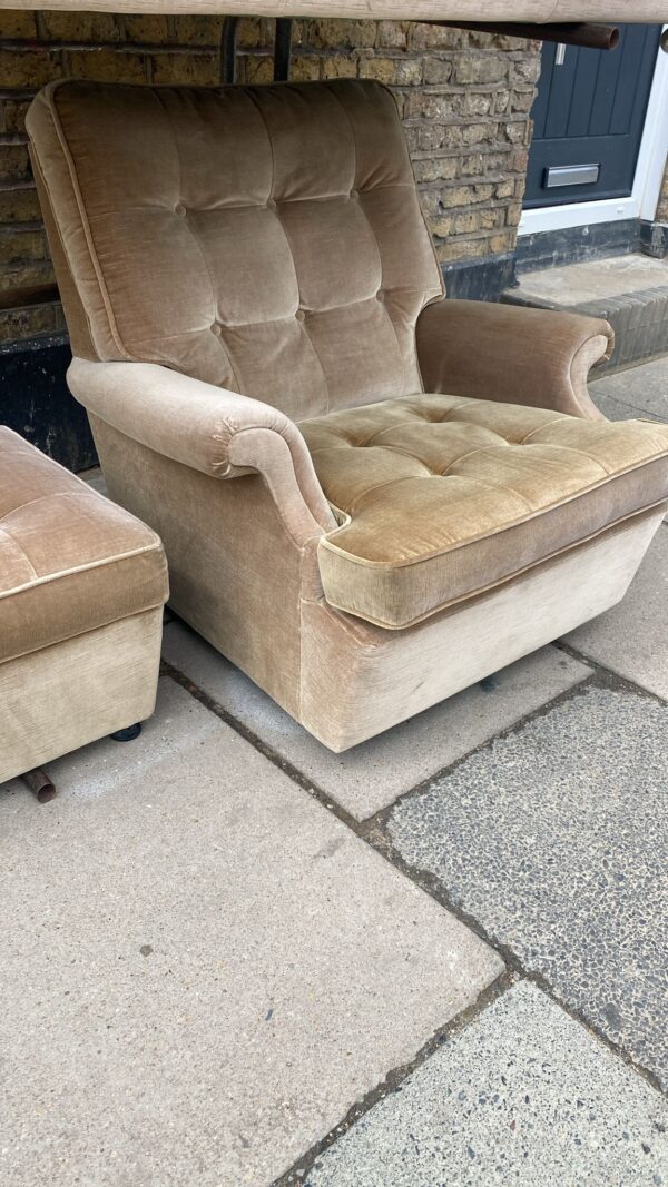 Retro Parker Knoll button back sofa with matching armchair and footstool - Image 2